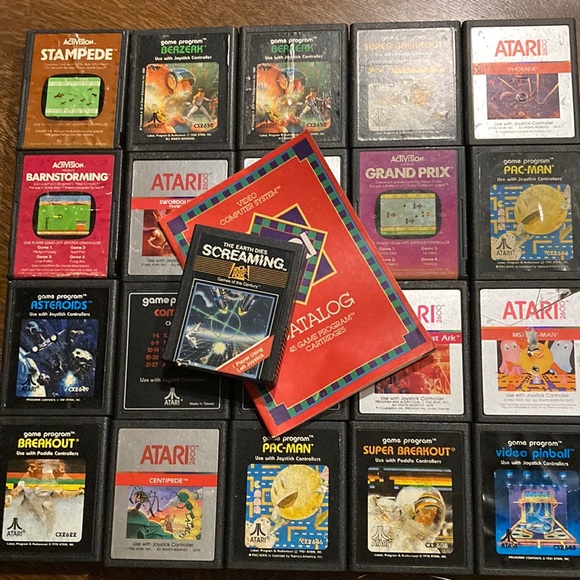 Atari Other - 21 vintage Atari games, includes the earth dies Screaming 1983